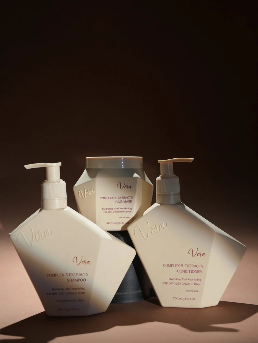 مجموعة الترطيب و التغذية + سيروم التغذيه والترطيب - Hydration Bundle Vera